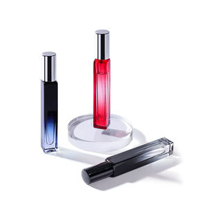 Bouteille de <span class=keywords><strong>parfu</strong></span> rectangulaire de luxe haut de gamme 10ml 15ml, flacon de parfum noir givré portable pour femmes et hommes - Product Image 4