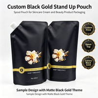 Pochette souple de luxe personnalisée avec bec verseur, noire mate et or, pour crème capillaire permanente et emballage de liquides cosmétiques