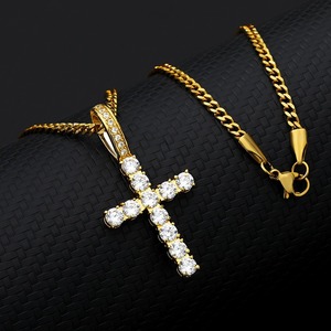 Lüks Tam Işıltılı CZ Elmas Çapraz Kolye Altın Rengi Hip Hop Buzlu Geometrik Haç Muska Takı Zincirli - Product Image 2