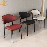 Chaise de salle à manger en bois courbé sur mesure avec revêtement en cuir PU, dossier incurvé rétro, chaise d'appoint moderne pour usage résidentiel et commercial