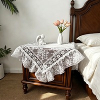 Housse de table de chevet carrée en dentelle florale de style français de luxe, multi-usage pour table à manger/table basse, écologique et durable
