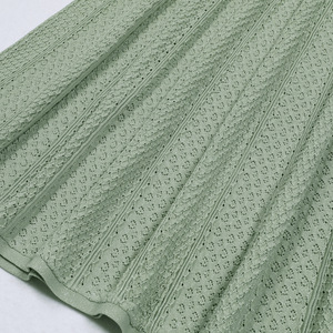 Ensemble élégant en tricot à manches longues pour femmes, comprenant un cardigan en tricot vert clair et une <span class=keywords><strong>robe</strong></span> <span class=keywords><strong>longue</strong></span> à bretelles spaghetti, pour un look décontracté - Product Image 4