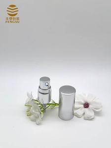 Pompe 18/410 18 mm dorée/argentée pour crème avec couvercle/capuchon - Distributeur cosmétique de luxe, OEM/Vente en gros, plusieurs options de tête de pompe - Product Image 4