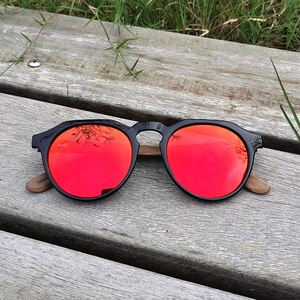 Мужские поляризационные солнцезащитные очки Tiktok, брендовые солнцезащитные очки с <span class=keywords><strong>2025</strong></span> - Product Image 4