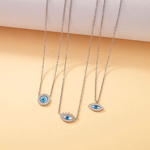 <span class=keywords><strong>Vente</strong></span> en gros <span class=keywords><strong>de</strong></span> bijoux fins en acier inoxydable personnalisés or diamant délicat oeil <span class=keywords><strong>de</strong></span> <span class=keywords><strong>diable</strong></span> turc pendentifs et breloques dames collier ras du cou - Product Image 3