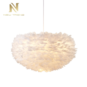 Lustre suspendu LED E27 <span class=keywords><strong>en</strong></span> plumes blanches, style contemporain, pour la décoration de la maison - Product Image 3