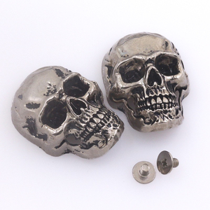 Tachuelas de calavera de aleación gótica, remaches <span class=keywords><strong>Punk</strong></span> para manualidades de cuero DIY, cartera, botón de punta, Jeans, <span class=keywords><strong>Metal</strong></span> con técnicas de chapado - Product Image 2