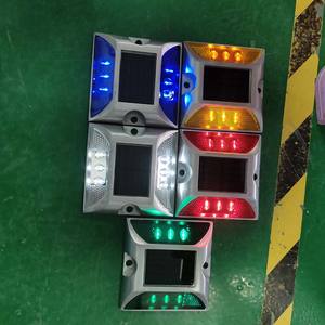 مصباح أمان شمسي للطرق، عاكسات ضوئية، عيون القطط، علامة تحذير للطرق - Product Image 4