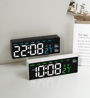 Vente en gros d'horloges numériques multifonctionnelles à affichage LED, design moderne, rappel de médicaments, réveil, matière plastique