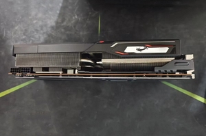 การ์ดจอ RX5700XT มือสอง 8GB GDDR6 พัดลมคู่ สำหรับเล่นเกม พร้อมวงแหวนตกแต่งสีแดง สำหรับเดสก์ท็อป เล่นเกม และเรนเดอร์ - Product Image 5