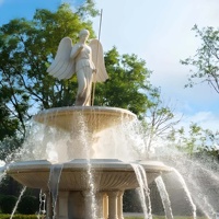 Fuente de Agua Moderna Personalizada de Mármol de Color para Exteriores con Control Programable, Diseño de Caballo para Decoración de Jardín o Patio, Fácil Instalación