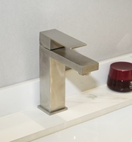Cartouche en céramique 304 acier inoxydable salle de bain évier robinet mitigeur thermostatique eau chaude et froide robinet carré bassin robinets