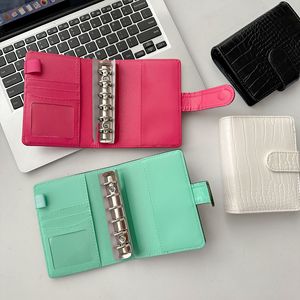 Cahier Macaron A7 Texture Crocodile Classeur en cuir extérieur 6 anneaux Couverture rigide pour l'école ou le bureau Style d'affaires à la mode - Product Image 3