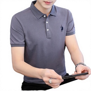Polo à manches courtes gris pour homme, logo brodé, décontracté, en coton tricoté respirant, coupe classique, design avant, couleur unie - Product Image 4