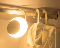 Veilleuse LED sans fil moderne à détecteur de mouvement, intensité réglable, rechargeable par USB, sans câblage nécessaire pour chambre, escaliers et placard