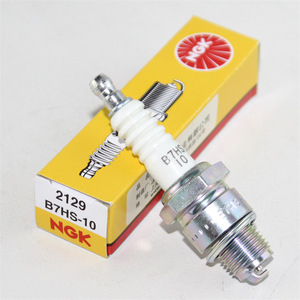 Bujía Yamaha 94702-00217 para motor fueraborda de 2 tiempos, pieza de repuesto para motor de gasolina - Product Image 3