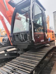 Excavatrice utilisée d'origine Hitachi ZX200 Excavatrice d'occasion Hitachi Zaxis 200 de 20 tonnes en stock à vendre - Product Image 3