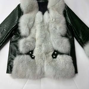 Veste en fourrure de renard en cuir croco au <span class=keywords><strong>prix</strong></span> de gros pour <span class=keywords><strong>femme</strong></span> Veste en cuir à la mode d'hiver - Product Image 5