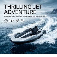 Fournisseur de bateaux aquatiques à coque en fibre de verre élégante, jet-boat monoplace, bateau de course aquatique, croiseur de loisirs en mer