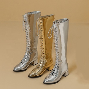 Botas de Invierno para Mujer, Talla Grande 46, Estilo Western, Altura hasta la Rodilla, con Cordones, Tacón Bajo y Grueso, Cierre de Cremallera, Cuero Patentado Dorado/Plateado, Ajuste Ancho - Product Image 6