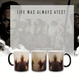 Produzione di zombi morti su misura Rick era qui sangue mano calda che cambia il colore magico della tazza di caffè porcellana la tazza morta ambulante - Product Image 5