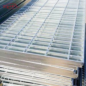 Grille en acier au carbone anti-corrosion 500x1000 pour panneaux de béton, soudée par pressage, pour seuil de circulation, matériaux de construction en alliage - Product Image 2