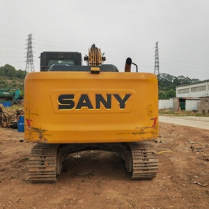 Excavatrice Sany SY135 d'occasion, 13,5 tonnes, haute puissance de fouillisage, bien entretenue, en stock, livraison rapide, prix bas. - Product Image 4