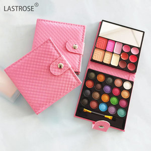 Thiết Kế Mới Máy Tính Xách Tay Hình Dạng <span class=keywords><strong>Eyeshadow</strong></span> <span class=keywords><strong>Palette</strong></span> Thấp Moq <span class=keywords><strong>32</strong></span> Màu Sắc Tự Làm <span class=keywords><strong>Eyeshadow</strong></span> Kem Che Khuyết Điểm Blush <span class=keywords><strong>Palette</strong></span> Nhãn Hiệu Riêng - Product Image 2