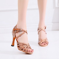 Chaussures de danse latine en satin avec strass pour femmes, semelle en daim, talon haut de 9 cm, sandales pour salsa, tango, danse de salon