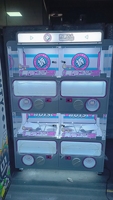 Distributeur de capsules à monnayeur double couche, attrayant, pour cadeaux d'enfants, idéal pour centres de jeux et parcs d'attractions