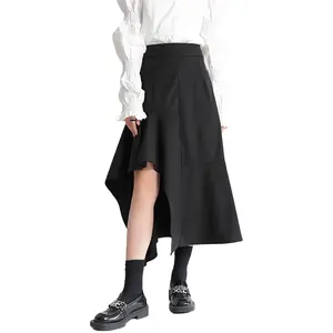 Falda asimétrica de estilo oscuro para mujer, falda de borde asimétrico, corte en A, adelgazante, media falda, Otoño/Invierno, 2023