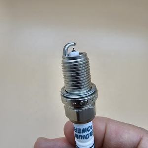 Bujías de Iridio de Alta Calidad Japonesas <span class=keywords><strong>IXU22</strong></span> 5308 IKH16 IK20 para Autos - Product Image 3