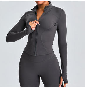 Set da Yoga OEM ODM 2 Pezzi con Giacca a Maniche Lunghe e Leggings Avvolgenti per <span class=keywords><strong>Donna</strong></span>, Alta Qualità Effetto Nudo per Esercizio e Corsa - Product Image 2