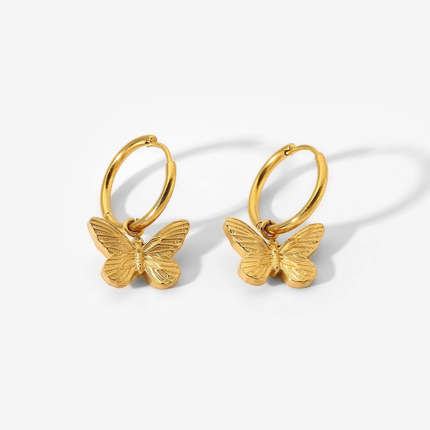 Boucle d'oreille bijoux Alibaba Jewelry Butterfly Earrings Huggies Earrings Women Minimalist Jewelry Wholesale Bijoux femme