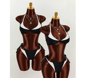 PEEQI L9733 Set Bikini Estivo Sexy da <span class=keywords><strong>Donna</strong></span> all'Ingrosso, Costumi da Bagno per Vacanze al Mare, Top Halter Senza Maniche e Pantaloncini per Donne - Product Image 1