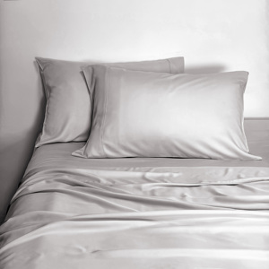 Juego <span class=keywords><strong>de</strong></span> <span class=keywords><strong>Ropa</strong></span> <span class=keywords><strong>de</strong></span> <span class=keywords><strong>Cama</strong></span> Refrescante Personalizado <span class=keywords><strong>de</strong></span> Bambú Lyocell Viscosa 100% Sostenible y Ecológico 300T al por Mayor con Funda <span class=keywords><strong>de</strong></span> Almohada y Sábanas Ajustables - Product Image 1