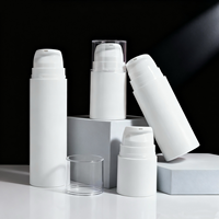 Bouteilles à pompe en plastique PP PE 50ml 80ml 110ml personnalisées bouteille sans air pour soins de la peau cosmétique bouteille de crème de lotion sous vide blanche