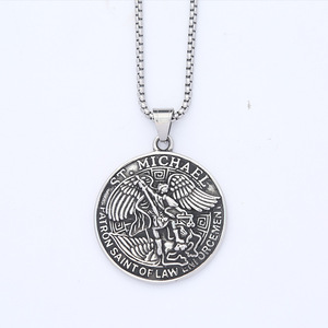 Yunnique – collier avec pendentif rond en acier inoxydable, saint Michel, saint patron de la loi, bijoux de Style Hip Hop pour hommes - Product Image 5