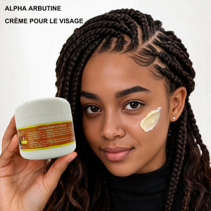 Crème Visage Super Éclaircissante Haute Concentration Alpha Arbutine Acide Kojique Réduit les Taches de Vieillesse et les Dommages du Soleil Hydratante pour Femmes OEM - Product Image 1