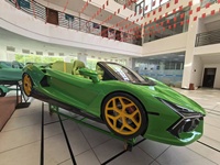 Voiture à réaction haute performance, Jetcar à essence, commande manuelle avant-arrière, capacité de carburant de 130 L, supercar aquatique pour parc aquatique