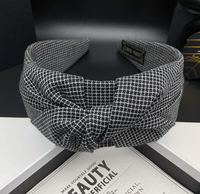 Retro Neues Kariertes Damen-Haarband für Schulanfang & Hochzeit Handgefertigtes Stoffmaterial Breiter Rand Pressdesign