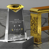Cadeau de promotion de trophée de cristal clair laser 3D personnalisé haute transparence gravée logo