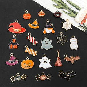 <span class=keywords><strong>1</strong></span> Halloween Fantôme Citrouille Pendentif Drôle Alliage Cheveux Accessoires avec DIY Boucles d'Oreilles Collier Bracelet-pour Fête Nouveautés - Product Image 2