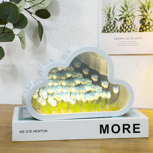 Jouets d'ambiance faits à la <span class=keywords><strong>main</strong></span> et miroirs de table petits objets décoratifs créatifs pour tulipes dans les nuages cadeaux uniques - Product Image 6