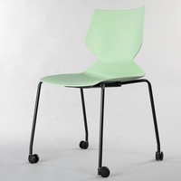 Chaise de bureau exécutive moderne robuste de 150 kg avec design ergonomique pour le bureau, les salles de conférence et le télétravail, empilable