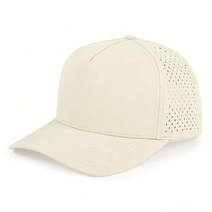 Casquette sportive à 5 panneaux personnalisée avec logo brodé perforé au laser, imperméable, avec trous découpés au laser - Product Image 2