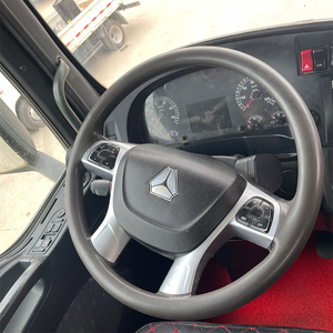 Camión Volquete Sinotruk Sitrak G7 <span class=keywords><strong>de</strong></span> <span class=keywords><strong>Segunda</strong></span> Mano, 8x4, Euro5, 351-450 CV, Volante a la Izquierda, en Buen Estado, en Venta - Product Image 6