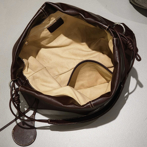 Sac fourre-tout souple en cuir <span class=keywords><strong>de</strong></span> vachette grande capacité, style vintage minimaliste, tendance, pour femme professionnelle, idéal pour le quotidien et les trajets. - Product Image 6