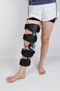 อุปกรณ์พยุงข้อเข่าแบบปรับได้ ได้รับการรับรองมาตรฐาน <span class=keywords><strong>CE</strong></span> สำหรับการรักษา ACL ที่มีมุมเอียงเพื่อรองรับข้อเข่า - Product Image 2