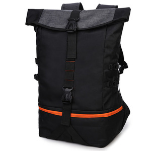 Mochila Rolltop de viaje con logotipo de moda de tendencia personalizada, mochila negra impermeable para gimnasio, deporte, Baloncesto, para hombres y mujeres - Product Image 1